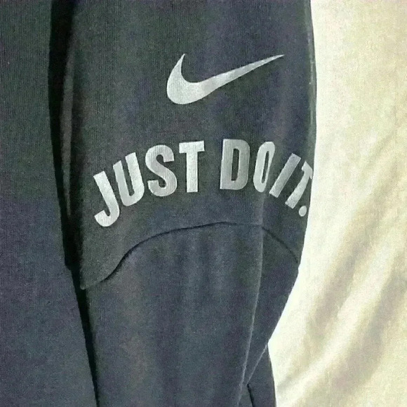 Nike Dri-Fit half zip women's Medium - Picture 3 of 7